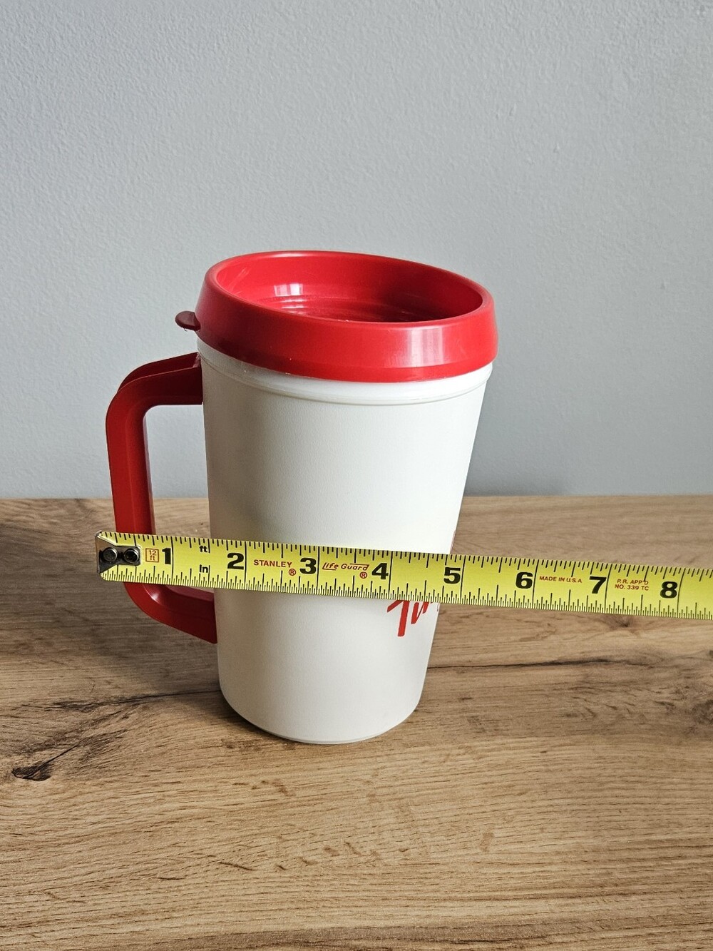 VTG Tim Hortons Super Tim Plastic Travel Mug Aladdin | Made In USA | Red White - Picture 16 of 16